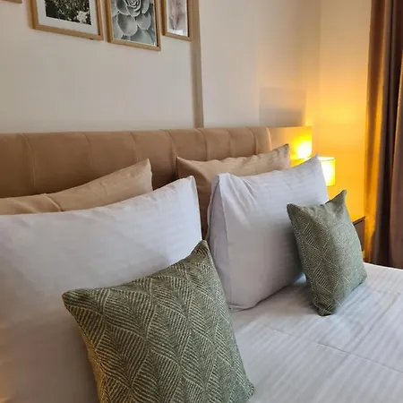 Mountain Side Κοπαόνικ