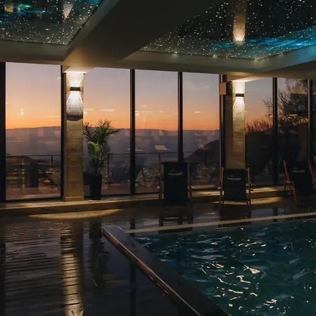 Mountain Side Κοπαόνικ