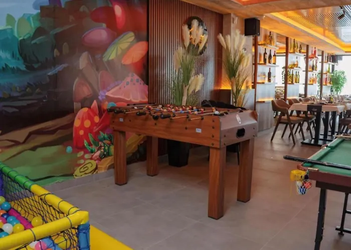 Mountain Side Apartament *